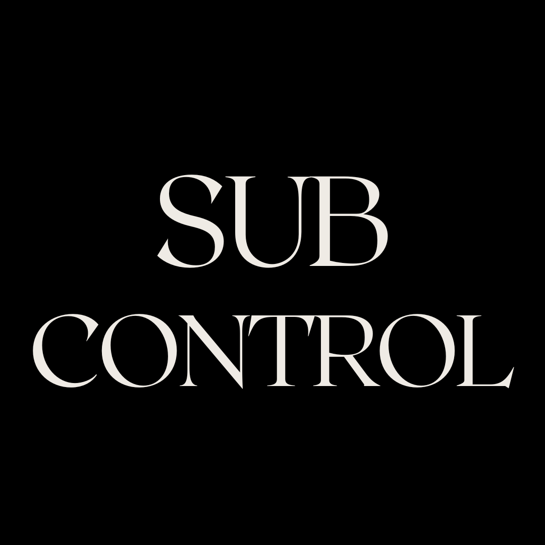 SUB Control en blanc sur fond noir